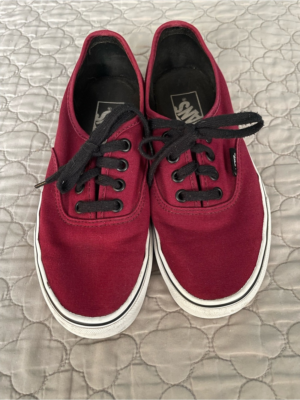 Vans Women’s Size 6  Classic Low-Top Canvas Sneakers - Maroon and Black